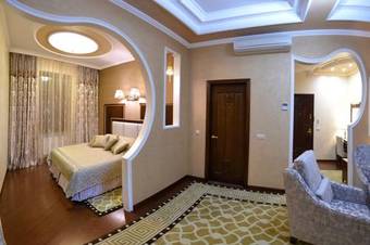 Allureinn Hotel And Restaurant Complex