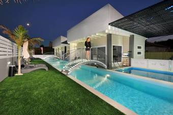 Lodge Maya Boutique On The Water