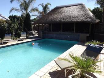 Hostal Aan Die Oewer Guesthouse