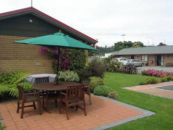 Asure Highpark Motor Inn