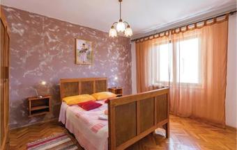 Apartment Svetvincenat 3