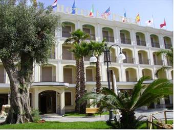 Best Western Hotel La Perla