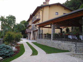 Hotel Camoretti