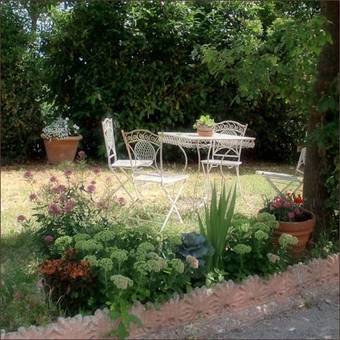 Hostal Pineta Country House