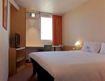 Hotel Ibis Lyon Est Bron