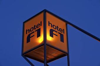 Hotel H�tel F1 Le Luc Le Cannet Des Maures