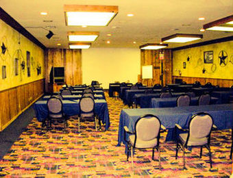 Hotel Flying L Guest Ranch