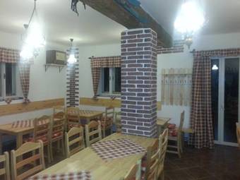 Hostal Horsk� Chata Na ?pici