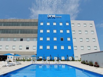 Hotel One Puerto Vallarta Aeropuerto