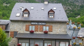 Hotel Escuils Hostal