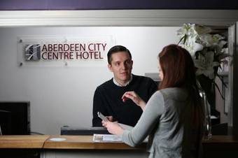 Hostal Aberdeen City Centre Hotel