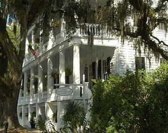 Bed & Breakfast Rhett House