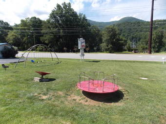 Clarketon Motel - Maggie Valley