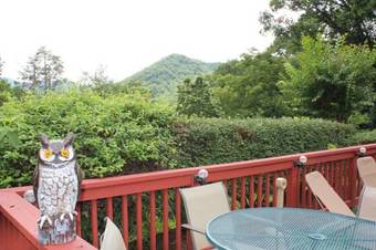 The Chalet Motel & Apartments