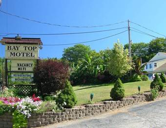 Bay Top Motel