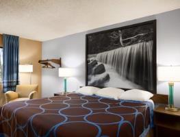 Hotel Super 8 Pittsburg Ks