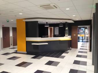 Hotel Premiere Classe Laval