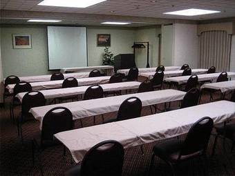 Holiday Inn Express Hotel & Suites Charleston-southridge, An Ihg Hotel