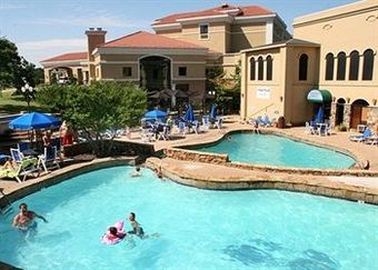 Hotel Tanglewood Resort And Conference Center