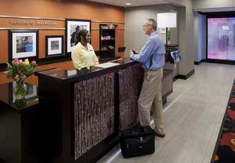 Hotel Hampton Inn And Suites Marksville