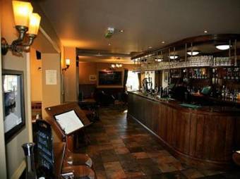 Posada The Crossroads Inn