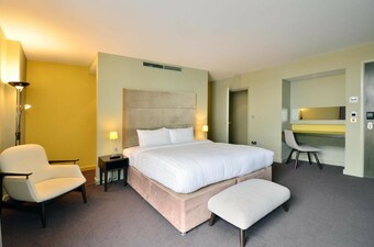 Aparthotel Axiom Park Hotel