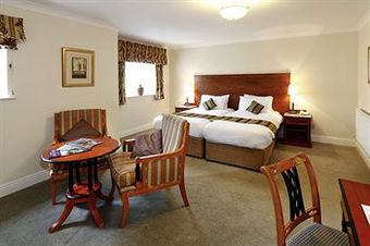 Foxfields Country Hotel