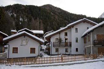 Hotel Meubl� Lo Miete Viei
