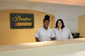 Hotel Cedar Points Breakers Express
