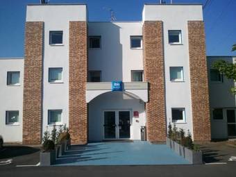 Hotel Ibis Budget Petite For�t