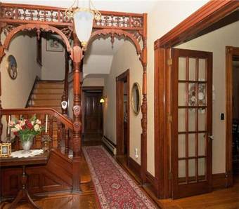 Victorian Loft Bed And Breakfast