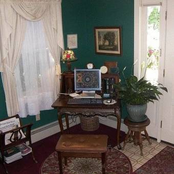 Posada Cedar Crest Inn