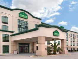 Hotel Comfort Inn & Suites