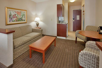 Hotel Holiday Inn Express Lawrence