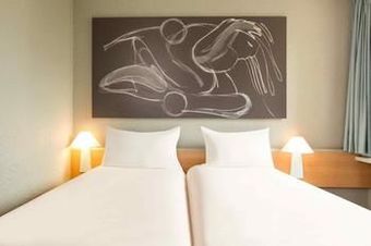 Hotel Ibis Paris Gennevilliers