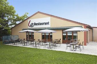 Hotel Campanile Macon Nord Sennec�