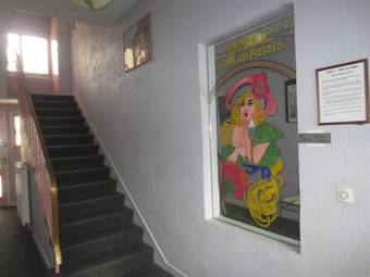 Hotel H�tel Caf� Du Palais