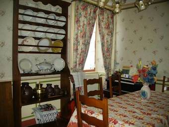 Bed & Breakfast Chambres D'h�tes Les Cl�matites En Cotentin