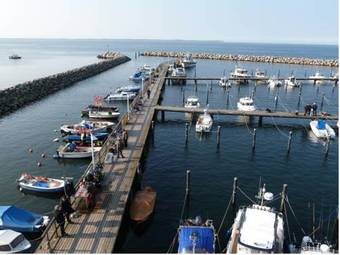 Apartamento Zum H�hnergott