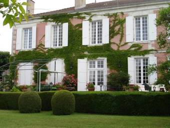 Hostal Le Logis Des Tours