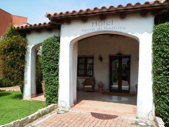 Hotel Terra Di Gallura