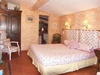 Hotel H�tel De Charme Villa Roseraie