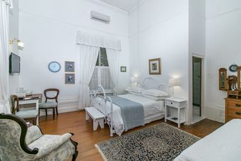 Hostal Buiten Verwagten Guest House