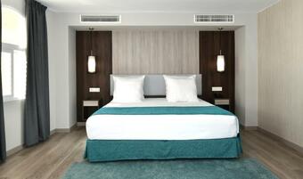 Hotel Salobre�a Suites