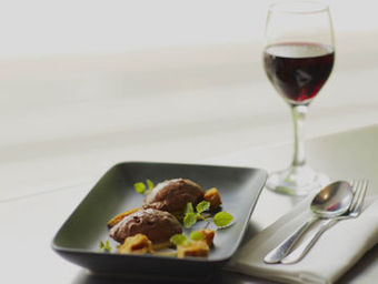 Hotel Mercure Melbourne Treasury Gardens