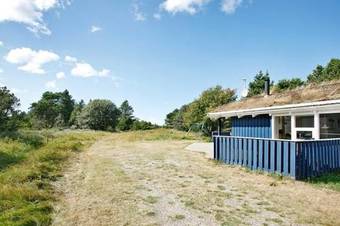 Four-bedroom Holiday Home In �lb�k 5