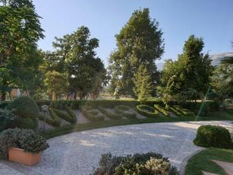 Elia Hotel
