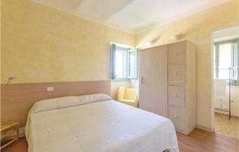 Four-bedroom Holiday Home Citerna -pg- 0 07