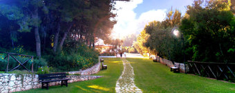 Hotel Baia Dei Faraglioni