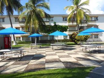 Suites Las Palmas Hotel & Villas